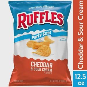 Ruffles Cheddar and Sour Cream Potato Chips 15.125oz (428g) Party Size