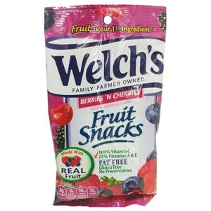 Welch's Fruit Snack - Berries N Cherries Peg Bag